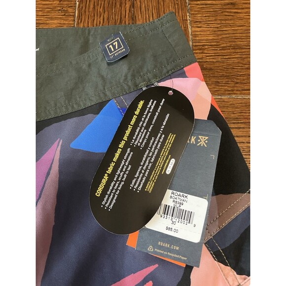 Roark The Boatman Boardshorts Men’s 30 Multicolor Leaf Print Shorts 17” NWT - Picture 2 of 4